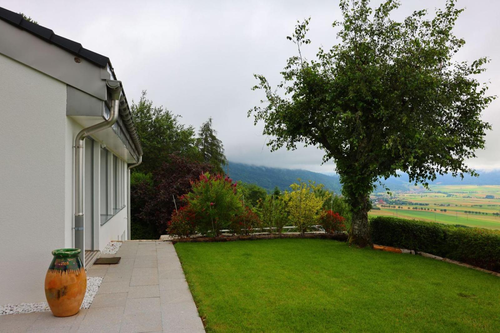 Villa Avec Vue Sur La Vallee Les Hauts-Geneveys Kültér fotó